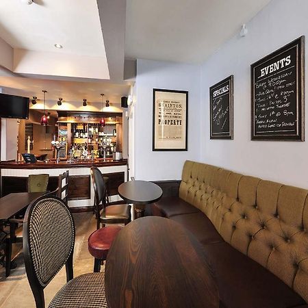 לינה וארוחת בוקר יורק The Gillygate Pub מראה חיצוני תמונה